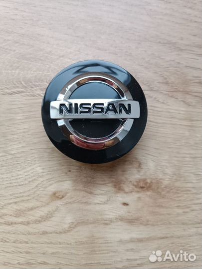 Колпачки на литые диски Nissan