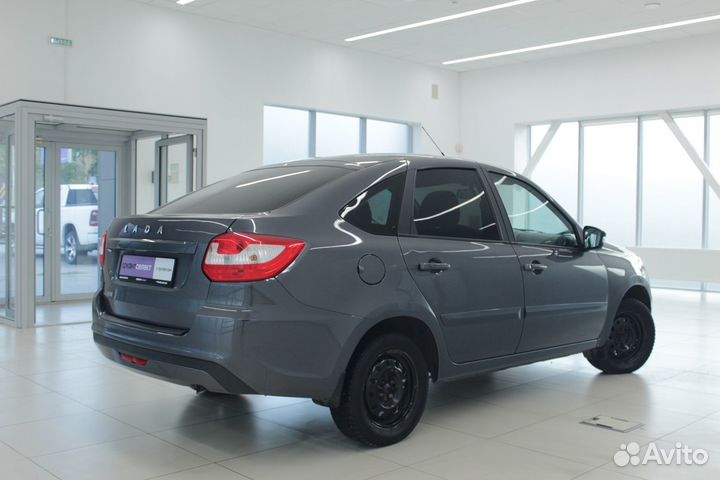 LADA Granta 1.6 МТ, 2021, 106 000 км