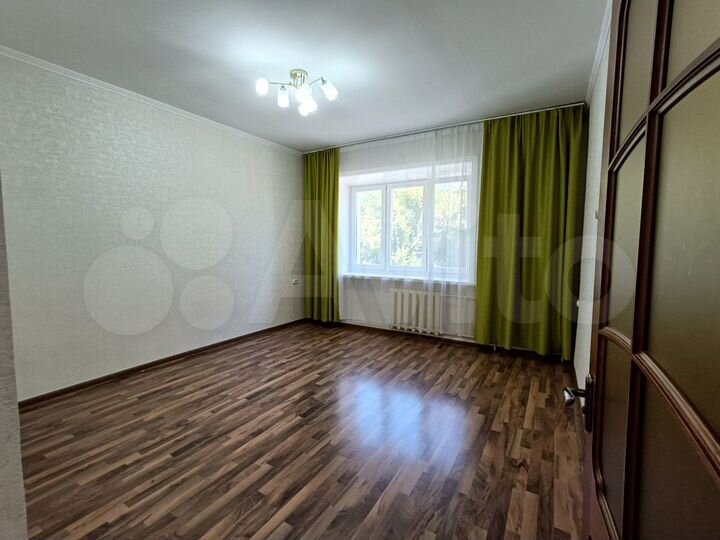 2-к. квартира, 47 м², 2/5 эт.