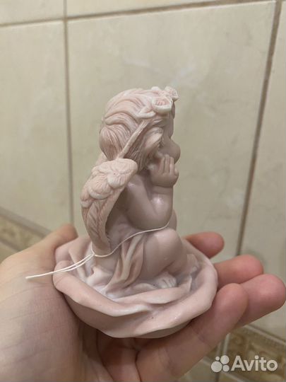 Ангел из мрамора