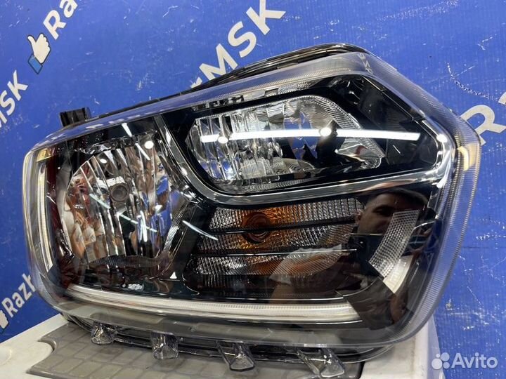 Фара правая Renault Duster 2