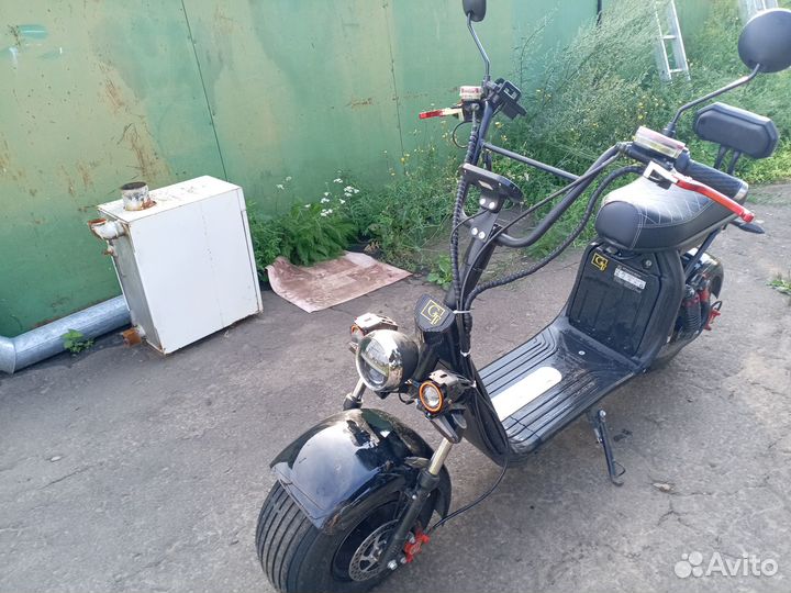 Электроскутэр