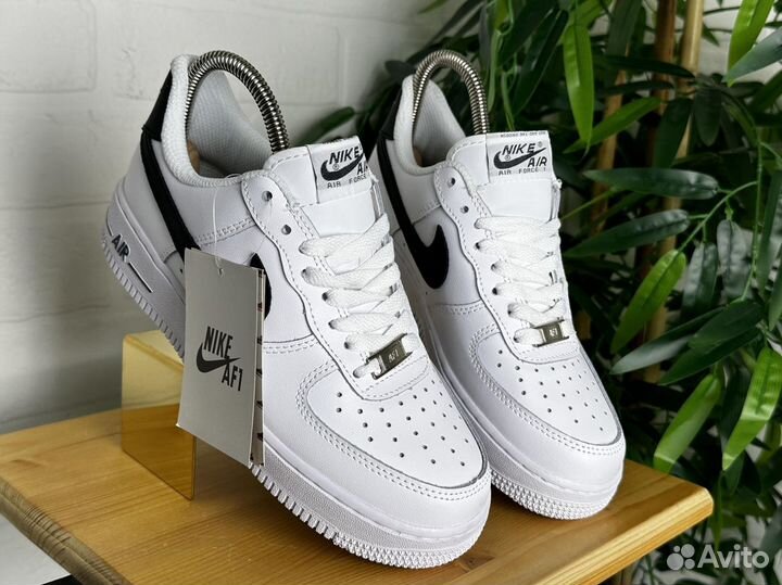 Кроссовки женские Nike Air Force 1 36-41 белые