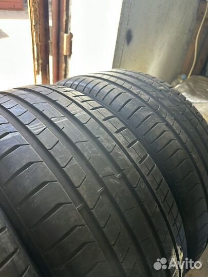 Pirelli P Zero 275/40 R21 и 315/35 R21