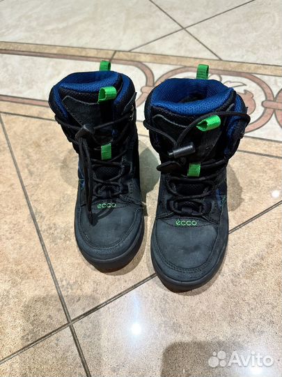 Детские ботинки