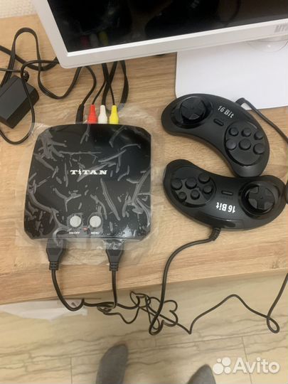 Игровая консоль ретро