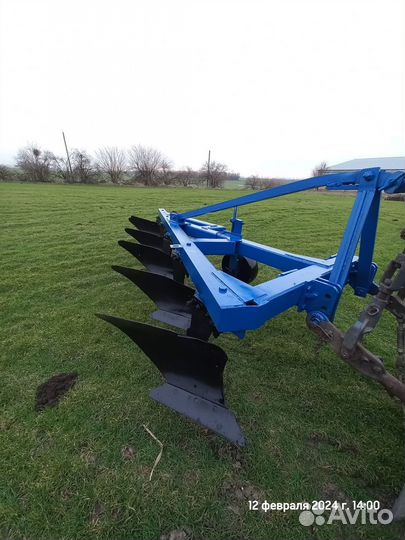 Плуг ЛесАгроМаш ПЛН-5-35, 2000