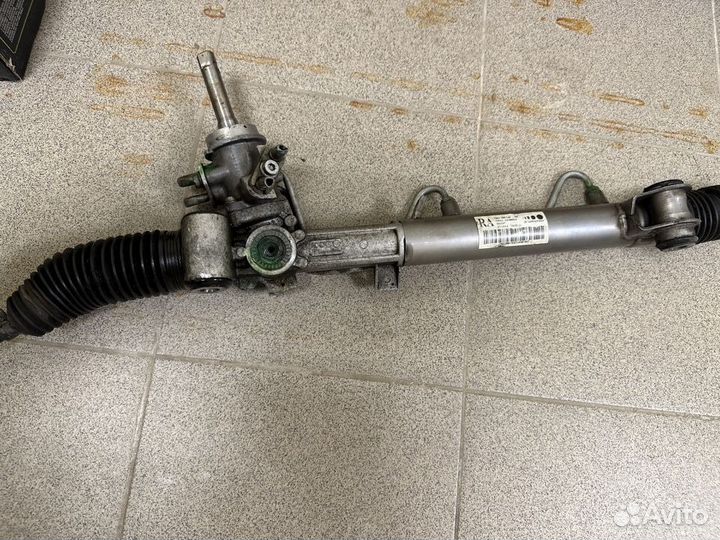 Рулевая рейка Opel Astra H Zafira ZF