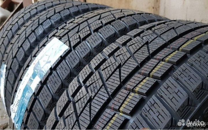 Goform W766 275/45 R20 110T