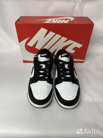 Nike Dunk Low Black-White Panda