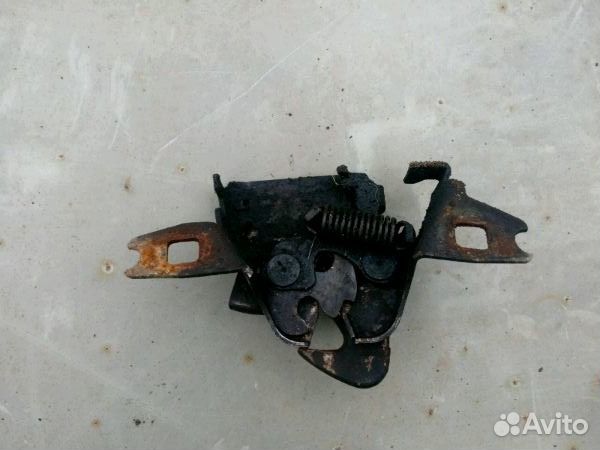 Замок капота Фольксваген Поло