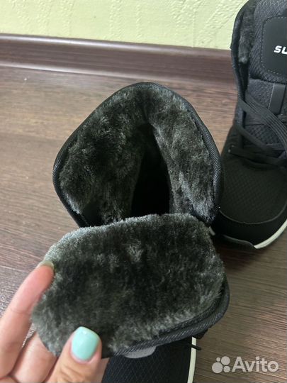 Ботинки зимние новые