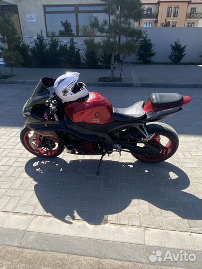 Suzuki gsxr 1000 k8