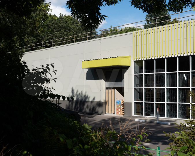 Торговое помещение, 265 м²