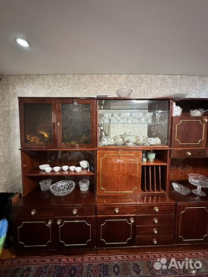 Румынская стенка