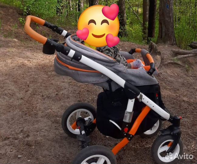 Прогулочная коляска с надувными колесами