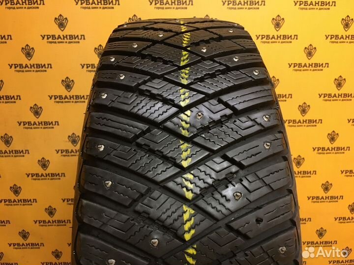 Goodyear Ultragrip Ice Arctic 215/65 R16 98T