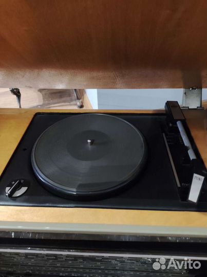 Радиола Урал 111