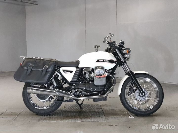 Moto Guzzi V7 cafe classic