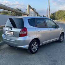 Honda Jazz 1.3 CVT, 2007, 156 777 км, с пробегом, цена 750 000 руб.