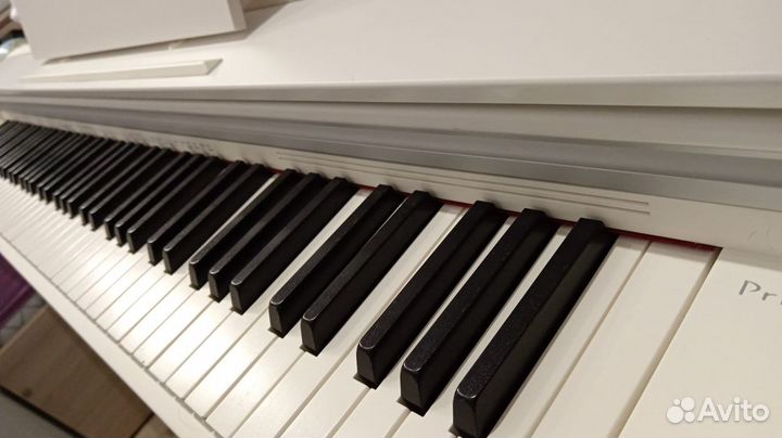 Цифровое пианино Casio privia px-870WE