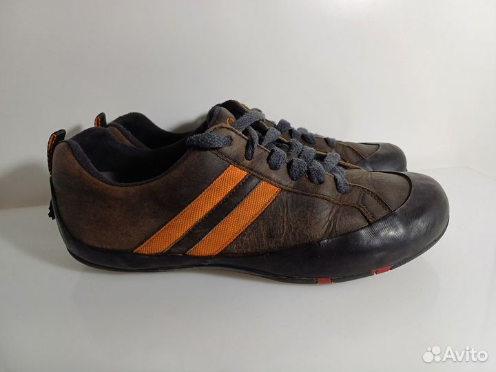 8354(62 Кроссовки ecco Оригинал 40 размера