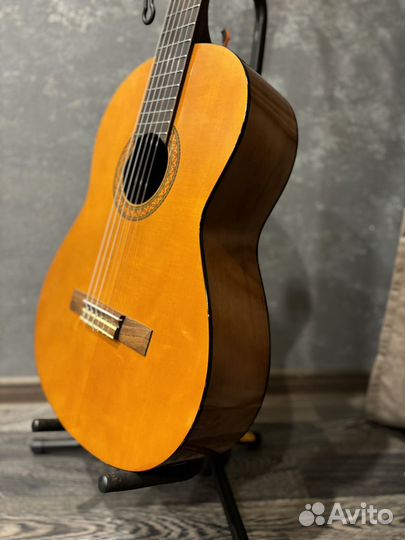 Гитара классическая Yamaha C40