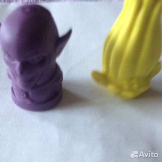 Игрушки для мальчиков. Футбольные свистолеты
