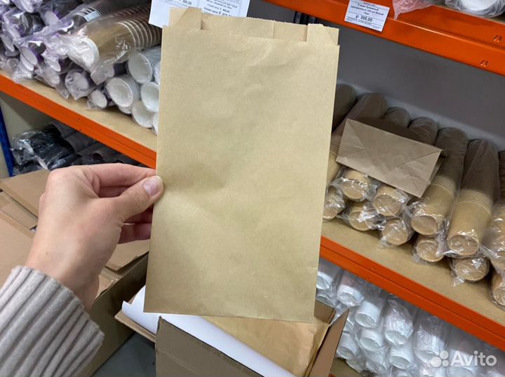 Одноразовая посуда в наличии