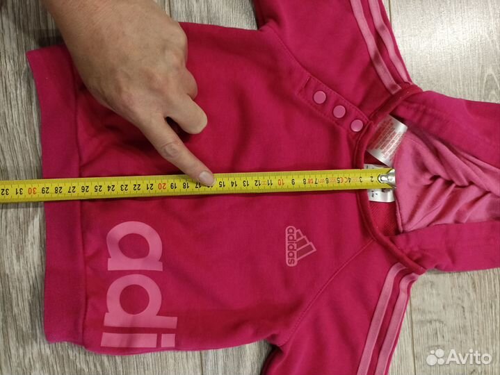 Продам костюм Adidas 74 размера