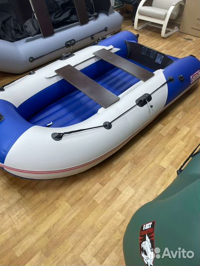 Надувная лодка Хантер стелс 275 аэро