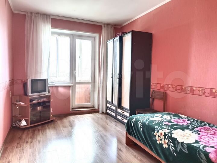 2-к. квартира, 57,4 м², 8/10 эт.