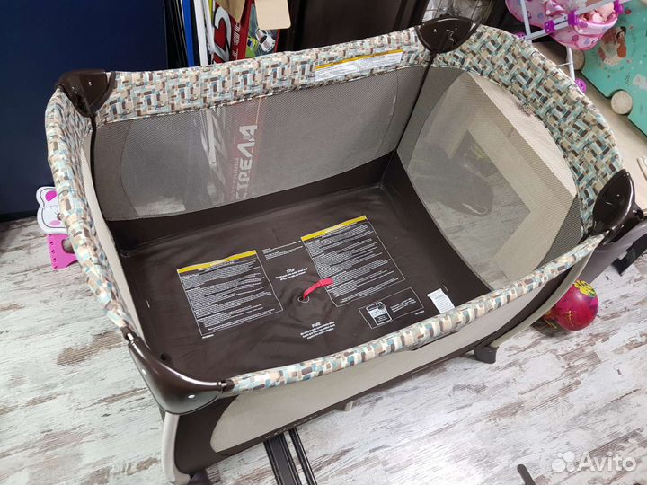 Манеж Graco