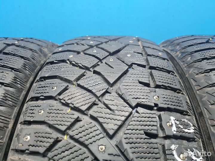 Nitto Therma Spike 235/55 R19 88T