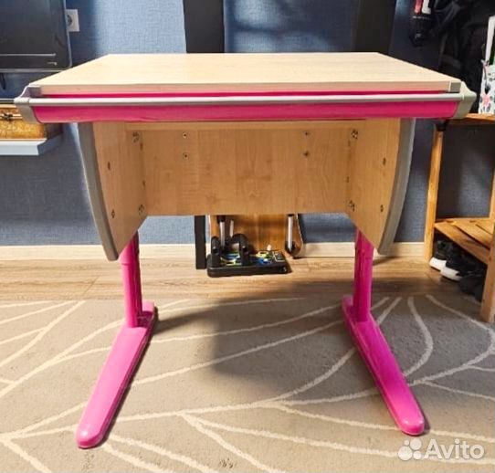 Детский письменный стол