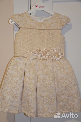 Нарядное платье