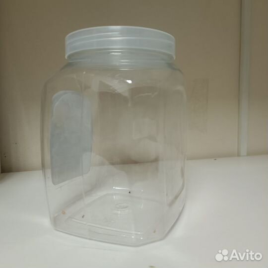 Банка пластик