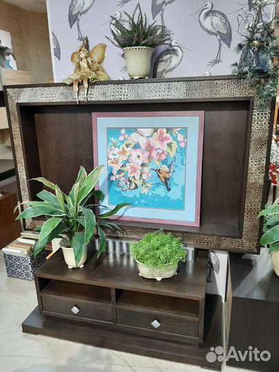 Тумба под тв