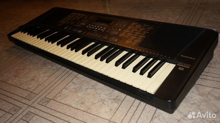 Синтезатор Teknics KN500