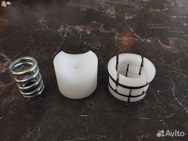 Тойота Сиента ремкомплект рулевой рейки