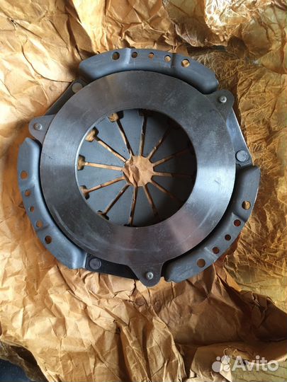 Корзина сцепления на москвич 2141