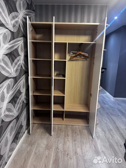Шкаф для одежды бу