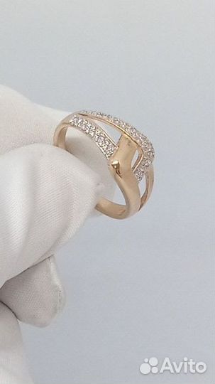Золотое кольцо с фианитом 18р
