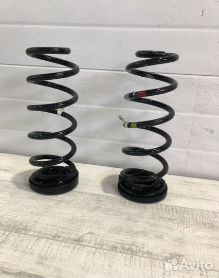 Пружина задняя Hyundai Santa fe 4