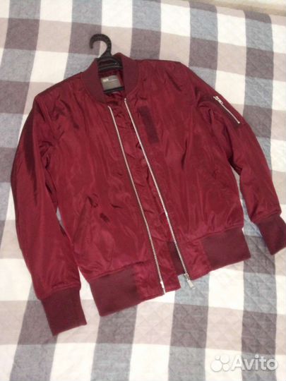 Куртка бомбер