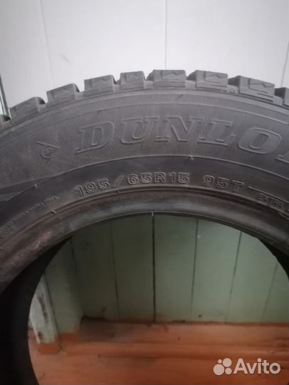 Dunlop SP Winter Ice02 195/65 R15