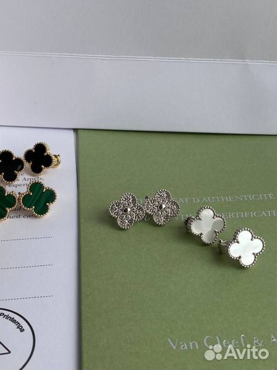 Золотые серьги Van cleef