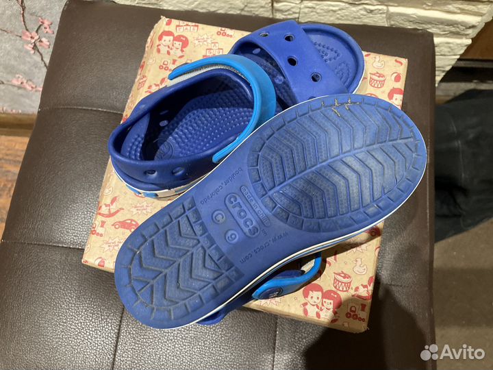 Сандалии crocs c9