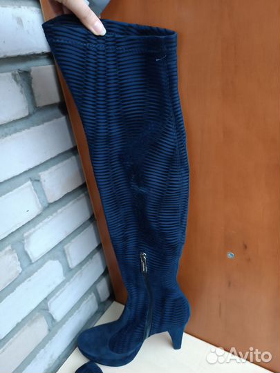 Бархатистые синие сапоги чулки Италия новые 36