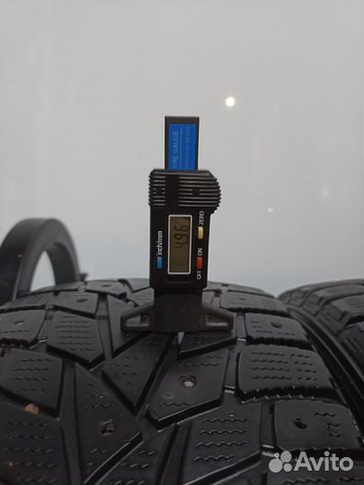 Dunlop SP Winter Ice 02 225/55 R17